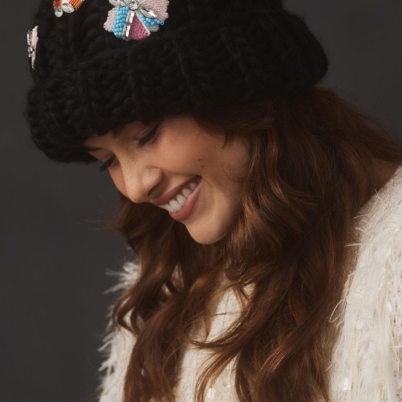 Anthropologie Jeweled Beanie New with Tag Black  One size - Picture 2 of 5